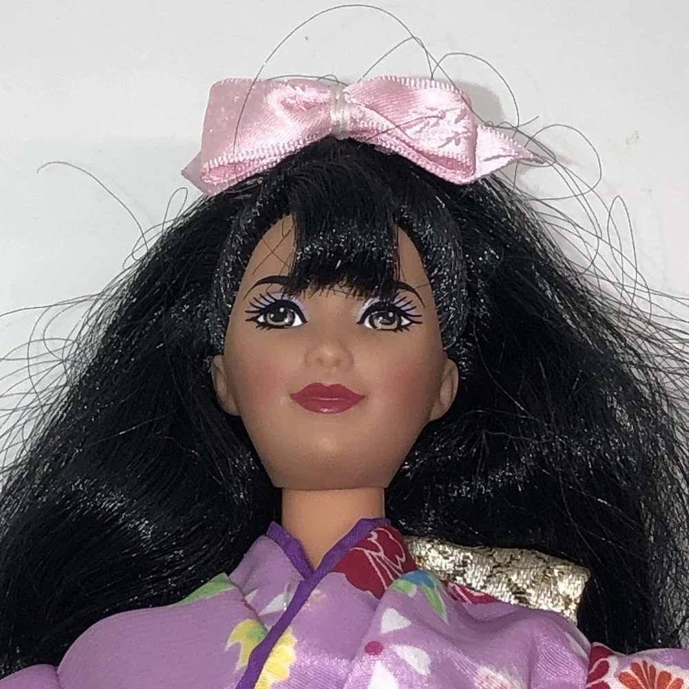 Purple Floral Kimono Dress Barbie Doll Japan Japanese Doll Of The World 1995